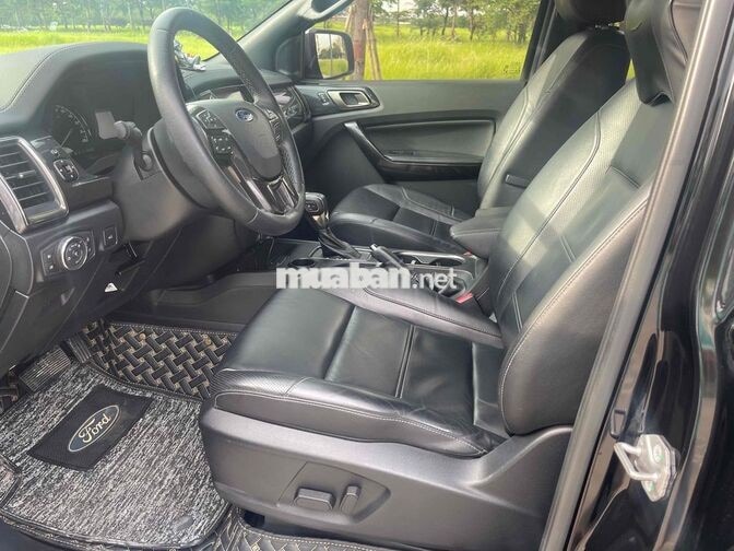 Ford Everest 2020 phom mới odo 55000 km