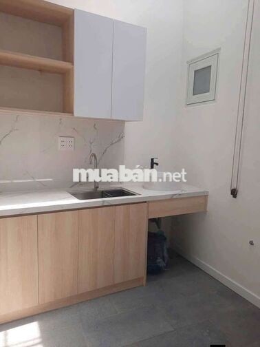 Nhà đg xe hơi,qlo cũ , hbphuoc,gần chợ,ngã tư bình phước 