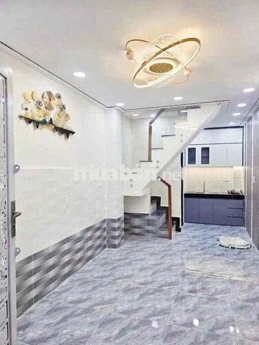 Nhà nguyên căn Phạm Hữu Lầu hẻm 167 q7 giá 8tr