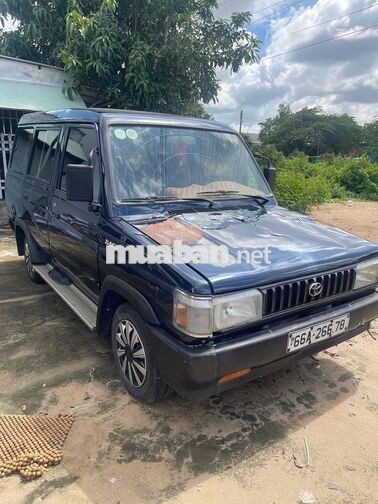 Toyota Zace Xanh 7 chỗ