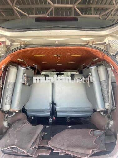 Toyota Innova 7 chỗ Bạc 2008 j