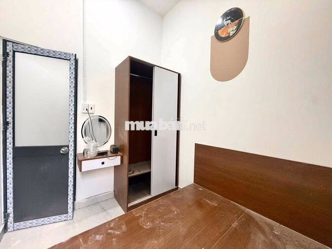 Căn Hộ 2pn ban công Full nội thất cao cấp khu vực: Bạch Đằng - Hồng Hà