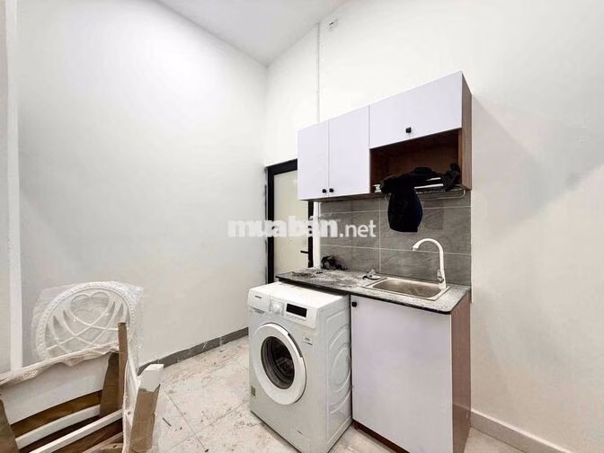 Căn Hộ 2pn ban công Full nội thất cao cấp khu vực: Bạch Đằng - Hồng Hà