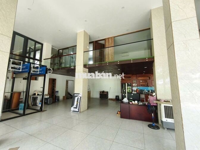 CHO THUÊ VĂN PHÒNG, MẶT BẰNG KINH DOANH 300m2 TẠI THÀNH PHỐ MỚI BD
