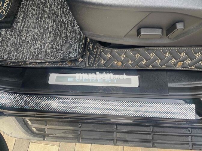 Ford Everest 2020 phom mới odo 55000 km