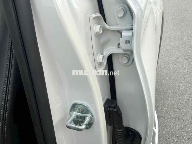 Hyundai Kona 1.6 Turbo 2021 Trắng Tự động 40000 km