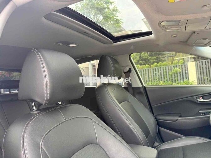 Hyundai Kona 1.6 Turbo 2021 Trắng Tự động 40000 km