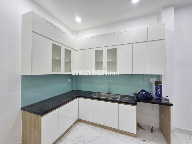 CHO THUÊ NHÀ NGUYÊN CĂN 1 TRỆT 1 LẦU 2PN RỘNG NHÀ MỚI GẦN Q5