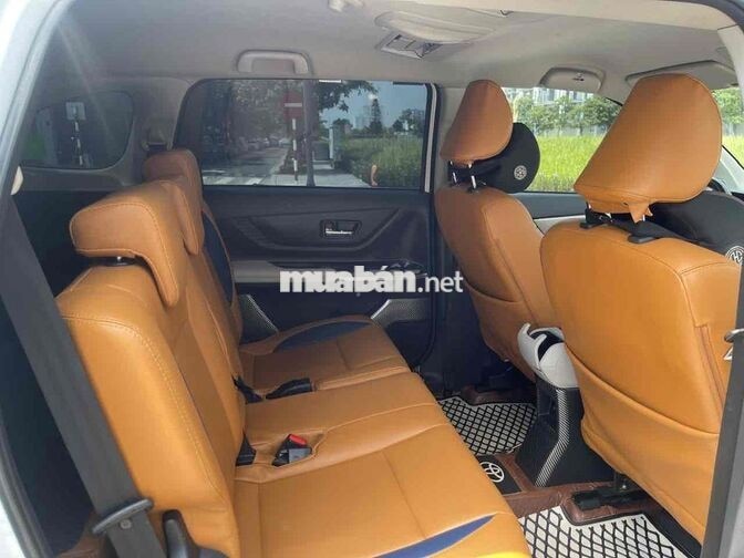 Toyota Veloz Cross Top 2022 Trắng Tự động