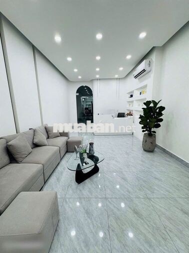 Cho thuê nhà HXT 134/6B Thành Thái, Phường 12, Quận 10