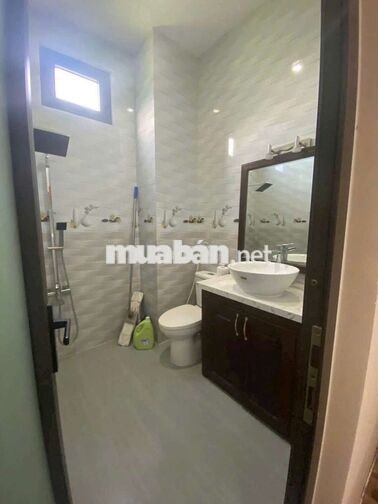 NHÀ 3 TẦNG ĐƯỜNG MỸ ĐA TÂY 4PN 5WC