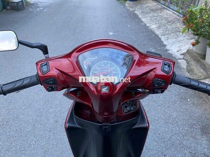 Honda Vision 2017 màu Đỏ