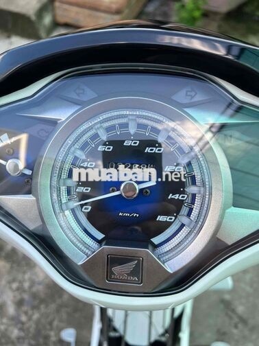Honda Future 125fi 2025 Trắng 2000km