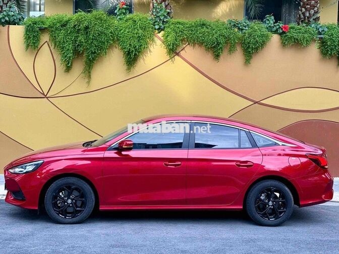 MG MG5 2024 1.5L AT Standard Đỏ Thái Lan