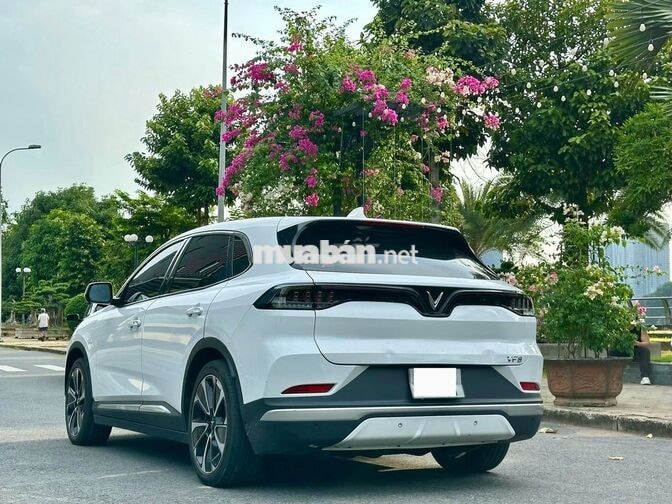 VINFAST VF8 PLUS 2022 XE GIA ĐÌNH GIỮ KỸ GIÁ RẺ