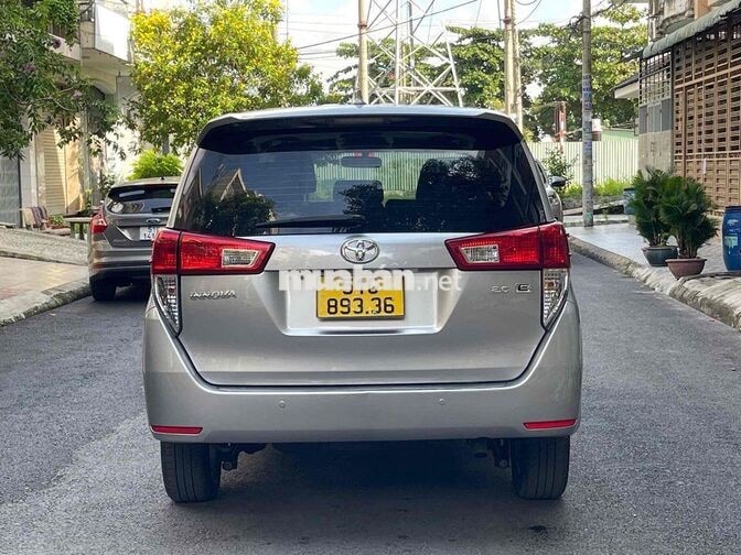 Bán Innova đời 2019 số sàn xe đẹp hỗ trợ bank