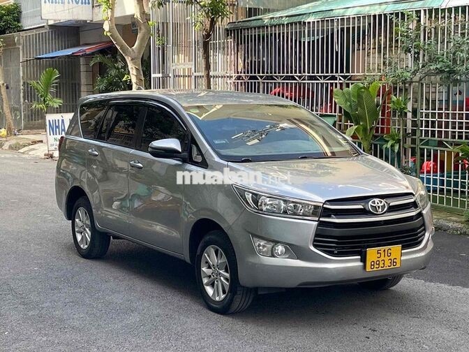 Bán Innova đời 2019 số sàn xe đẹp hỗ trợ bank