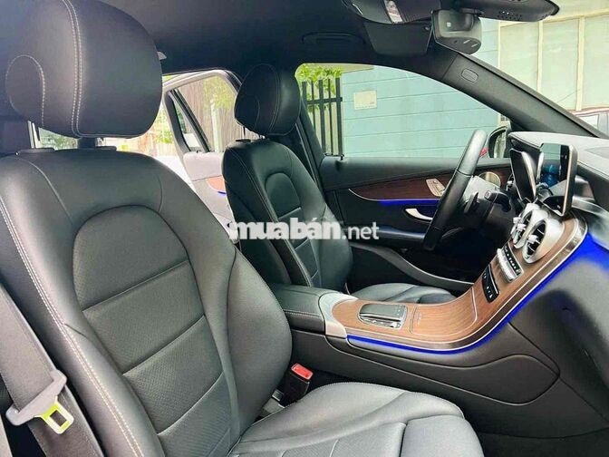 Mercedes-Benz GLC 200 4maitc
