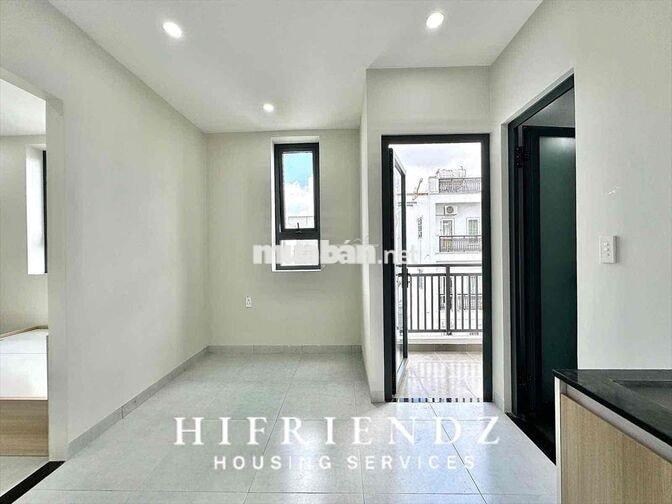 CHUNG CƯ MINI TÁCH BẾP BAN CÔNG FULL NỘI THẤT LUXURY MỚI 100%