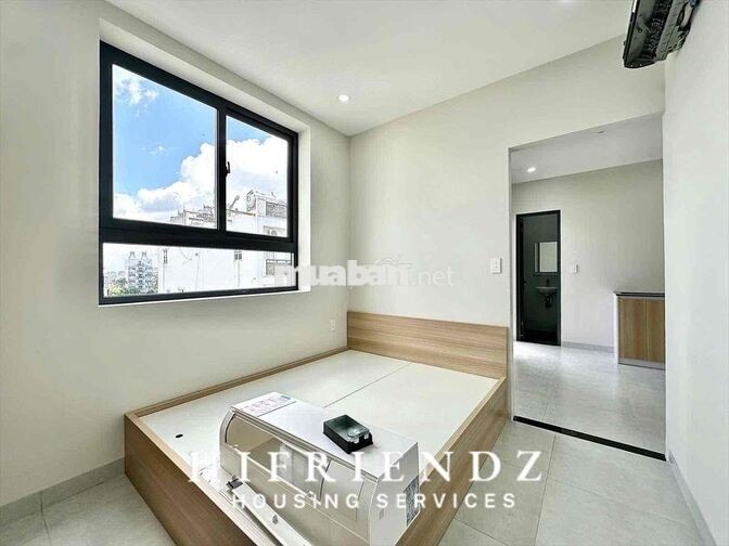 CHUNG CƯ MINI TÁCH BẾP BAN CÔNG FULL NỘI THẤT LUXURY MỚI 100%