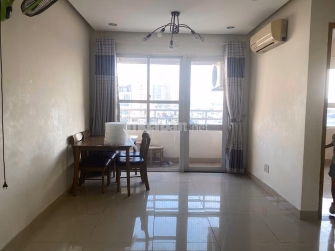 Giá 11tr/tháng căn 2p ngủ- C/c Nguyễn Phúc Nguyên
