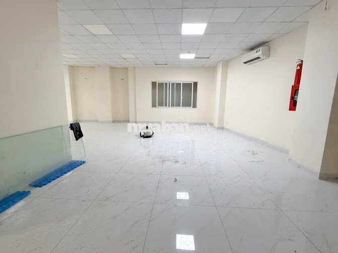 Chính chủ cho thuê MBKD tự do ngay Lê Văn Lương, Lotte