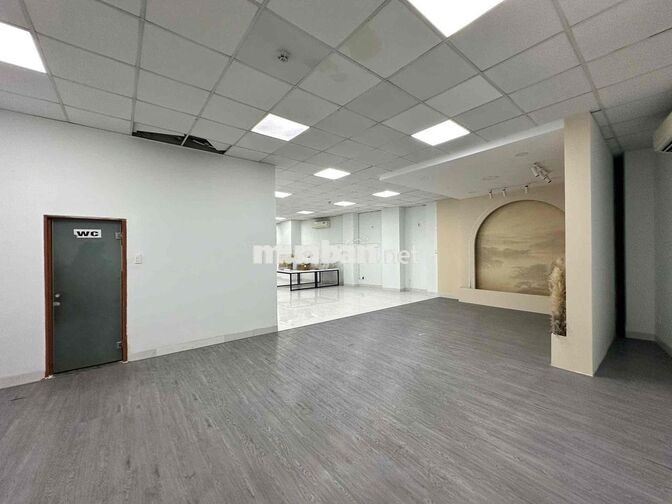 CHO THUÊ MBKD 150m2 KD ĐA NGHỀ MẶT TIỀN LÊ VĂN LƯƠNG QUẬN 7 SÁT LOTTE