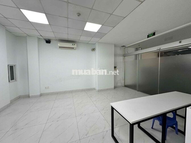 CHO THUÊ MBKD 150m2 KD ĐA NGHỀ MẶT TIỀN LÊ VĂN LƯƠNG QUẬN 7 SÁT LOTTE