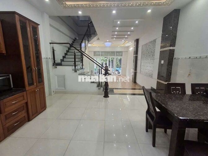 Cho thuê nhà nguyên căn đường Hoàng Quốc Việt - P Phú Thuận Quận 7