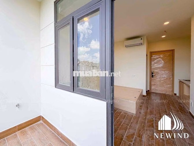 STUDIO BANCON, CỬA SỔ MỚI XÂY 100%, CHỈ TÍNH ĐIỆN, ĐỐI DIỆN RMIT, TĐTU