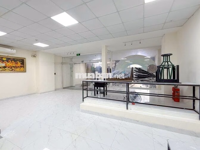 Chính chủ cho thuê MBKD tự do ngay Lê Văn Lương, Lotte