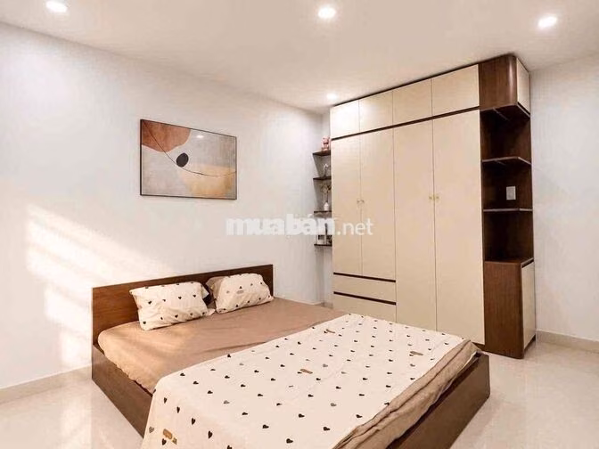 full nội thất , mặt tiền kinh doanh, nhà đẹp ở ngay