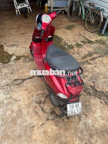 Piaggio Vespa LX 125 Đỏ