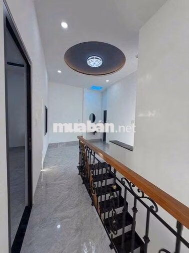 BIỆT THỰ GẦN ĐỒNG KHỞI – 400 TRIỆU NHẬN NHÀ, TẶNG FULL NỘI THẤT