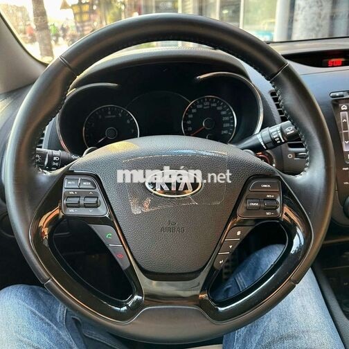 Kia Cerato 1.6AT 2017 đi chuẩn 5v2 như xe mới