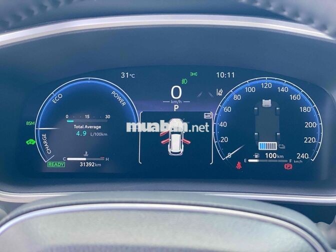 Toyota Corolla Cross Hybrid 2024 Trắng 31.000km