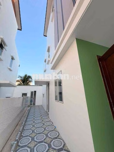 Nhà Phố Liền kề Suncasa 1. gần Thành Phố Mới ngang 7m. 4pn