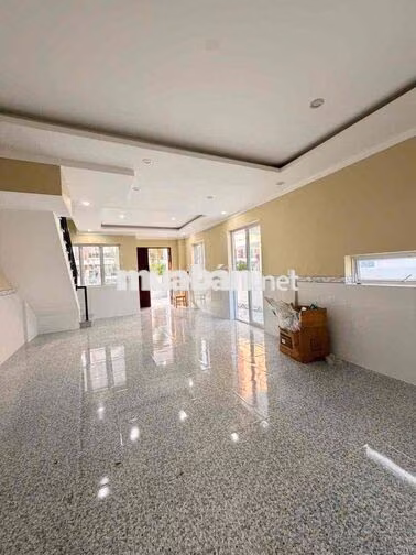Nhà Phố Liền kề Suncasa 1. gần Thành Phố Mới ngang 7m. 4pn