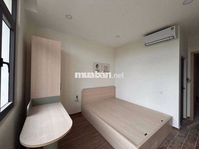 KHAI TRƯƠNG STUDIO ĐỐI DIỆN RMIT - BAN CÔNG CỬA SỔ NỘI THẤT SIÊU XINH