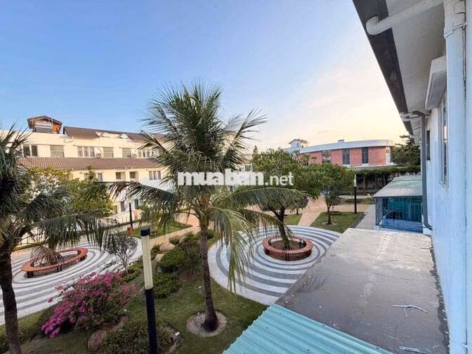 Nhà Phố Liền kề Suncasa 1. gần Thành Phố Mới ngang 7m. 4pn
