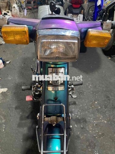 Honda Super Cub Tím, Xanh Đã dọn mới