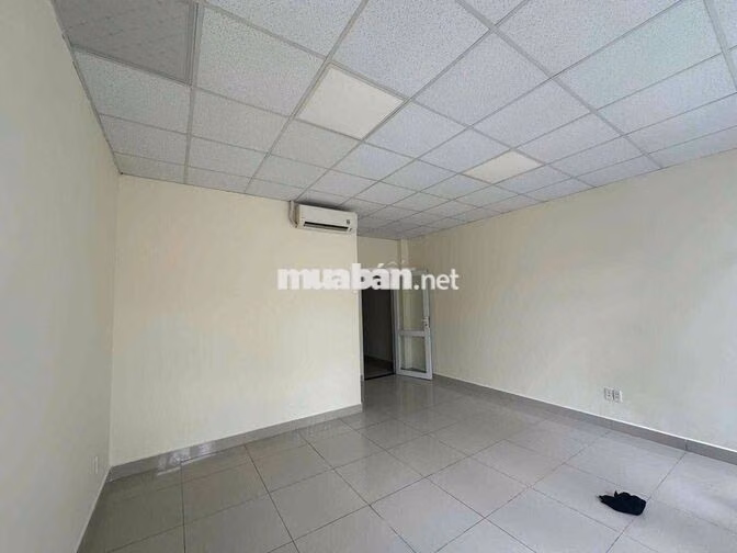 Nhà KDC Hiệp Thành 3 , Trục chính 1 trệt 2 Lầu 5x20 4pn rộng