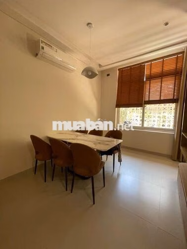 Nhà 2 tầng full nội thất, ngang 7m kiệt Ông Ích Khiêm