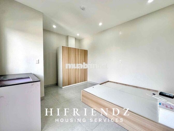 CHO THUÊ PHÒNG BANCON MỚI 100% FULL NT Ở VƯƠN LÀI Q12 GẦN NGUYỄN THÁI