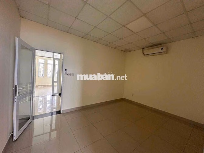 Nhà KDC Hiệp Thành 3 , Trục chính 1 trệt 2 Lầu 5x20 4pn rộng