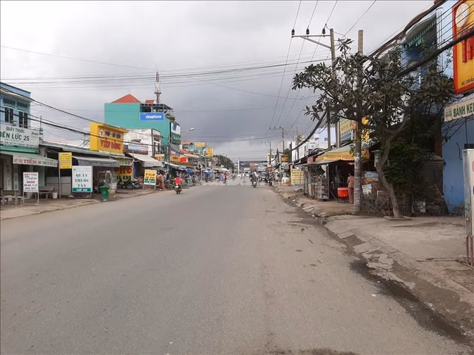 Bán đất thổ cư, SHR, gần 300m2, Phan Văn Đối, Hóc Môn