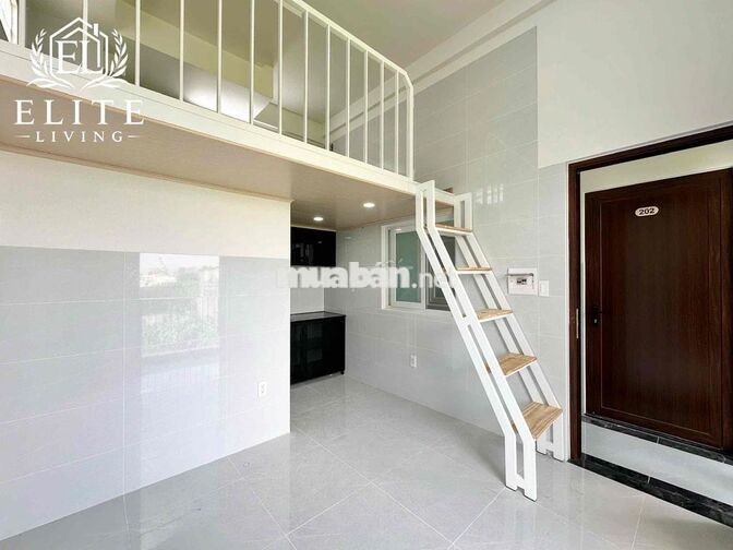 Phòng mới xây có ban công zá tốt gần đại học Văn Lang, IUH, NTTU