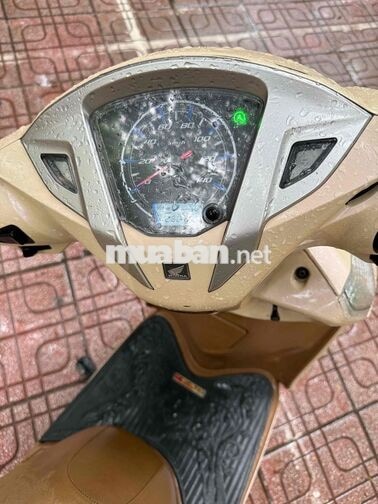 Honda Lead 125 2015 Vàng kem Chất Lượng đi ít