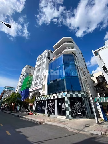 ⭐️ Toà nhà Quận 1 - 75 tỷ top phân khúc!!!  📍  Địa chỉ: 1 Trần Nhật D