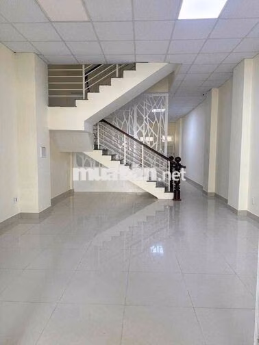 Nhà KDC Hiệp Thành 3 , Trục chính 1 trệt 2 Lầu 5x20 4pn rộng
